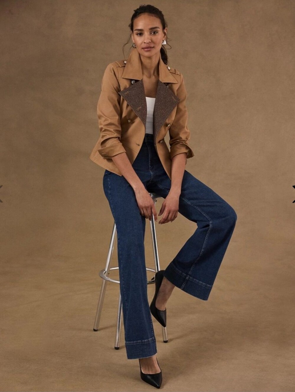 High-Rise Wide-Leg Jeans in Dark Blue
